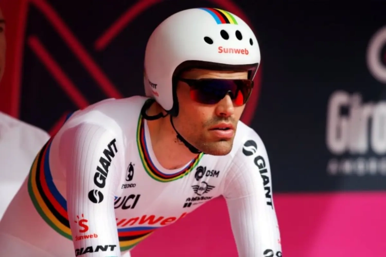 Israëlische douane doet zijn werk naar behoren: wat had Tom Dumoulin in Israël te zoeken?