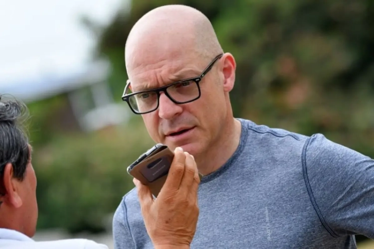 Dave Brailsford prikt keihard terug naar Bradley Wiggins na felle kritiek