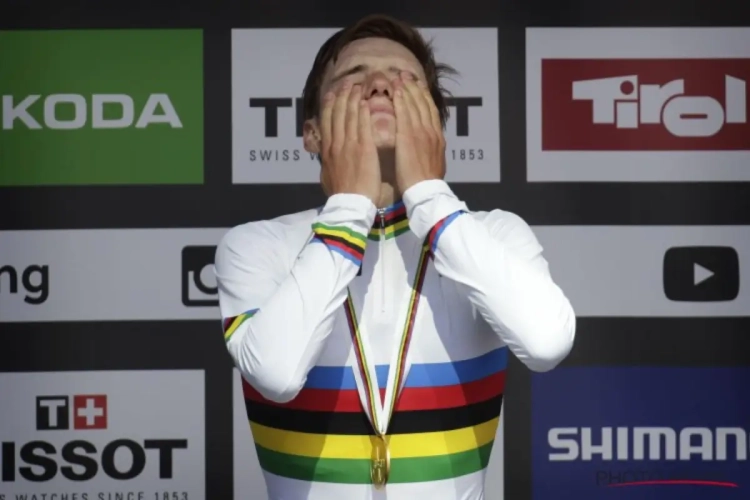 Lof voor toptalent Evenepoel: "Merckx rijdt vermomd het WK voor junioren" en "Ik begin vandaag met wintertrainingen om Evenepoel te volgen"