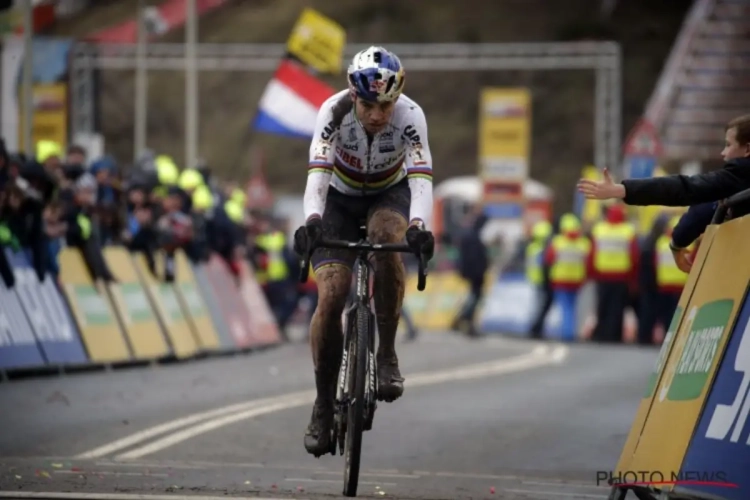 Wout Van Aert: "Ik hoop dat Tim in de mobilhome met een fles champagne wacht"