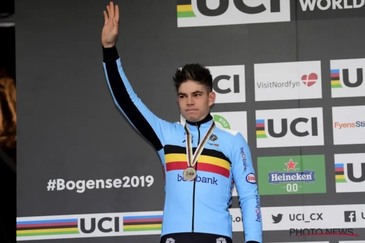 Van Aert moet regenboogtrui na drie jaar afstaan, maar reageert ontwapenend eerlijk