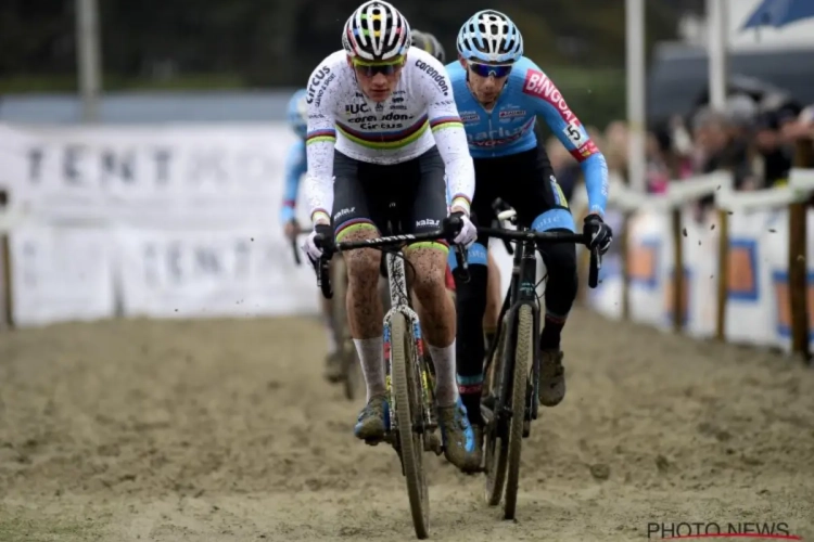 Mathieu van der Poel wint eerste cross als kersvers wereldkampioen