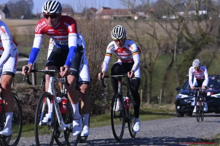 Mathieu van der Poel richt zich na zijn val volop op Vlaanderens Mooiste: "Dat verbaasde me"