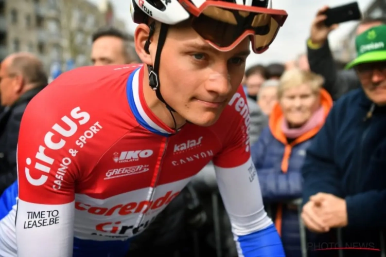 Mathieu van der Poel zoekt een dag na zijn spectaculaire val opnieuw de kasseien op