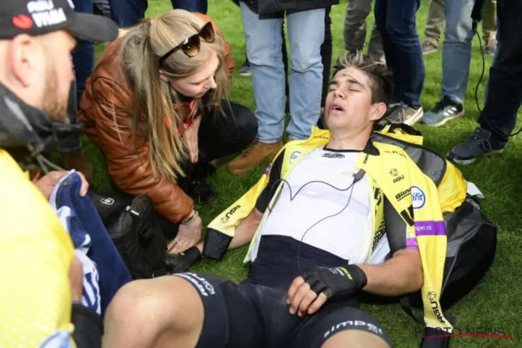 Wout Van Aert helemaal leeg na pechdag in Roubaix: "Ik kan eigenlijk niets zinnigs zeggen"