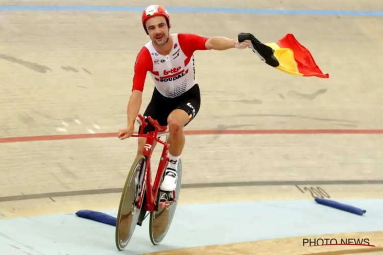 📷 🎥 Throwback naar 2019: Campenaerts gaat boven de 55 per uur en rijdt werelduurrecord van Wiggins aan flarden 