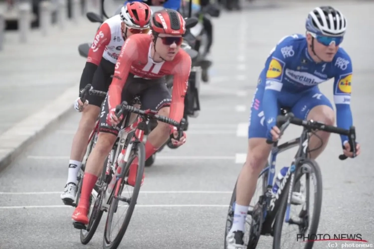 Remco Evenepoel opgelucht: "Helm heeft mijn leven gered!"