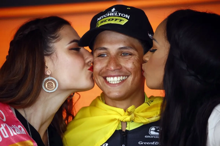 Mitchelton-Scott gaat voor Esteban Chaves als kopman in Vuelta