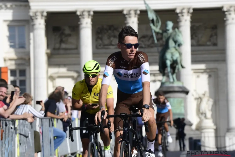 Voor Romain Bardet hoeven renners nu niet de weg op te mogen: "Geen periode om egoïstisch te zijn"