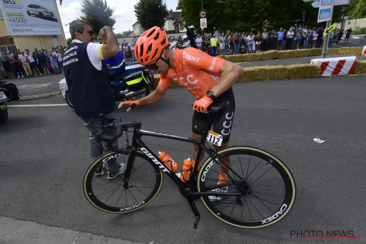 Eerste opgever in de Tour is een feit: ploegmaat van Greg Van Avermaet staakt de strijd