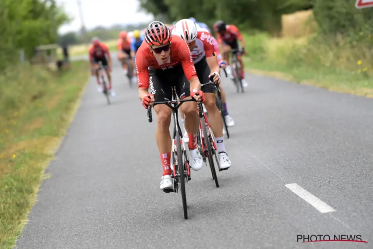 Tourpeloton repte zich met grote haast naar Bagnères-de-Bigorre: de verklaringen