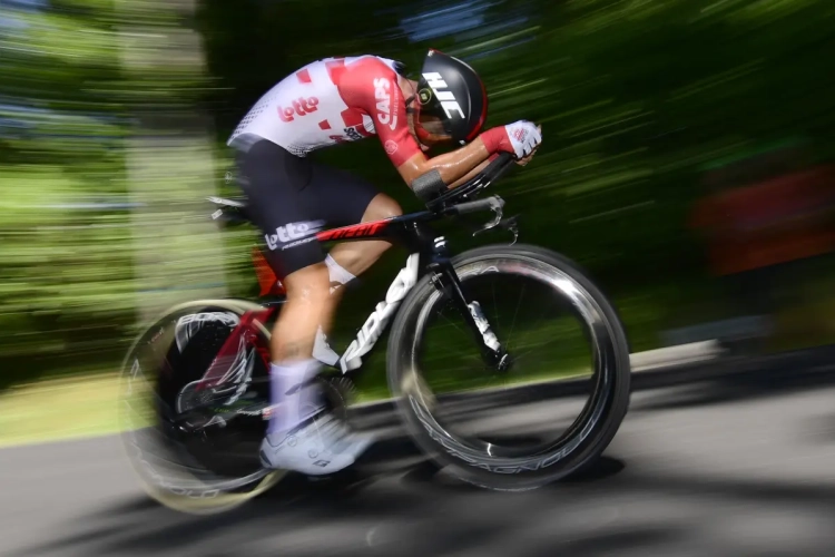 Thomas De Gendt na alweer verbluffende prestatie: "Ik hoopte dat ik lek zou rijden"