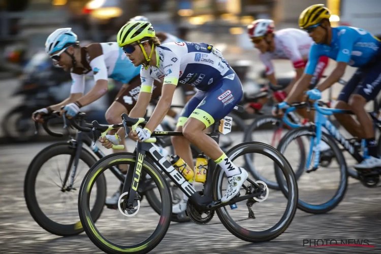 🎥 Renner van Wanty-Gobert neemt ronkende namen als Barguil en Lutsenko te grazen