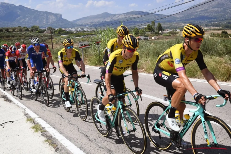 Vuelta-favorieten beleefden meteen knotsgek weekend: sterke Colombianen, duidelijke orde bij Jumbo