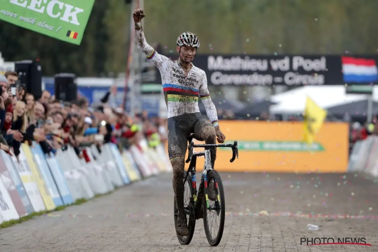 Wint Van der Poel straks ook in Niel? De wereldkampioen zat vanmorgen nog in Venetië 