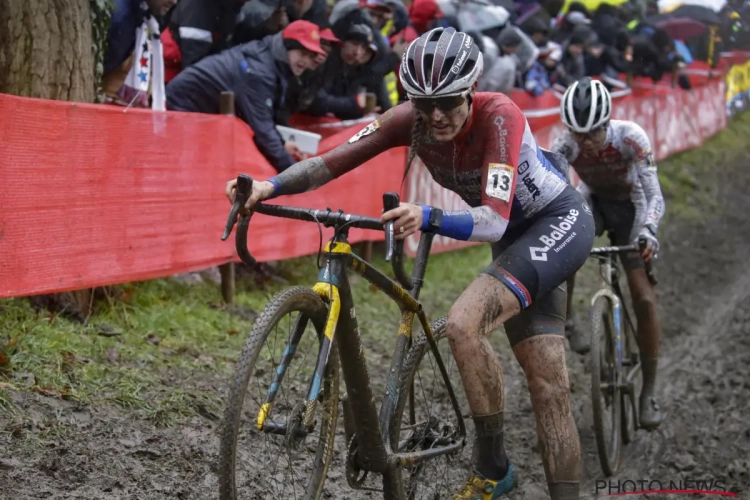 Nederlandse toppers allemaal op de afspraak: Lucinda Brand regelt de sprint vanop de kop