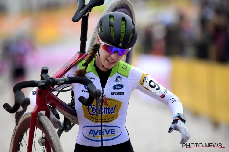 🎥 Harten van de fans gaan uit naar Shirin van Anrooij na grote pech in Diegem