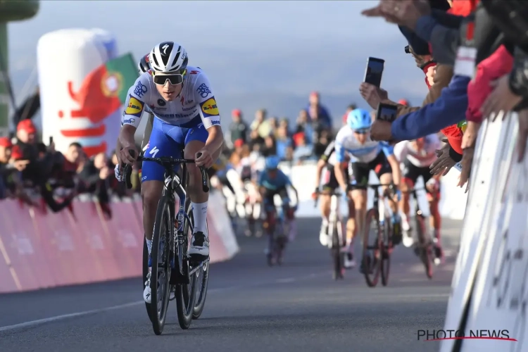 Evenepoel brengt als vervanging van challenge op de Muur eerbetoon aan Luik-Bastenaken-Luik