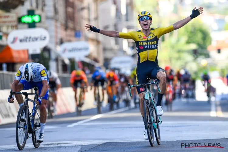 José De Cauwer is het helemaal oneens met Lance Armstrong en reageert: "Dat maakt alles rond Van Aert nog groter"