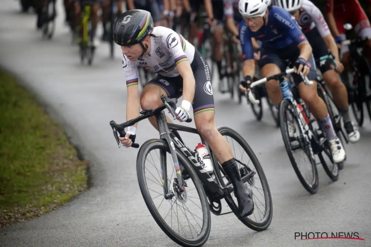 Ze kan het ook in de sprint! Annemiek Van Vleuten wint intens gevecht van Italiaanse om de Europese titel