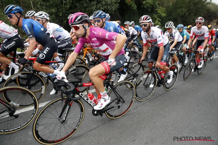 Groepssprint in de Giro zonder Gaviria