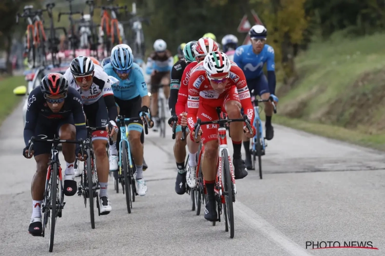 Team Ineos Grenadiers zit al aan drie overwinningen in de Giro: "De sfeer is goed binnen de ploeg"