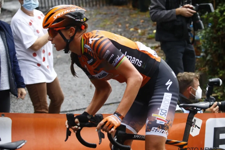 Van den Broek-Blaak zorgt voor de Nederlandse dubbel in de Ronde, mooie podiumplek voor Kopecky bij de dames