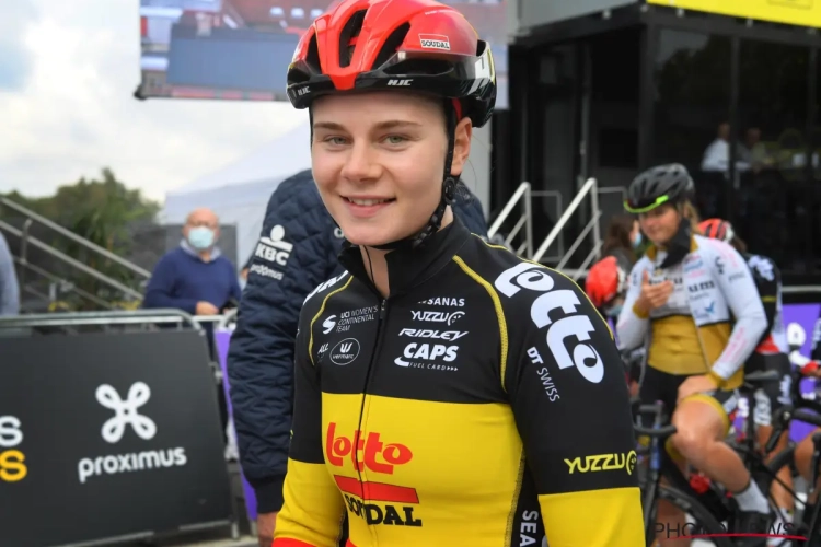 Lotte Kopecky rijdt naar mooie 11e plaats op Koppenbergcross en is daarmee beste Belgische: "Enorm afgezien"