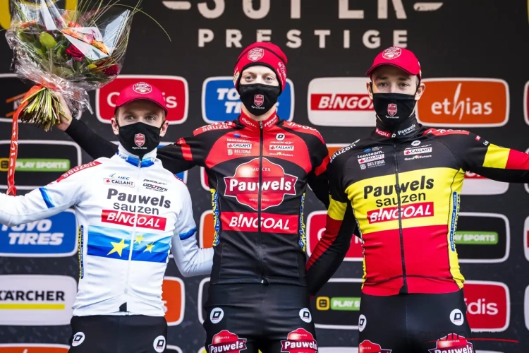 Pauwels Sauzen na Merksem:  "Foto om in te kaderen" en "Sprongen 3 jaar geleden gat in de lucht bij podiumplaats"