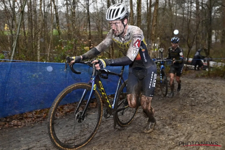 Bril die Daan Soete kwijtspeelde op het BK alweer gevonden: crosser biedt ruil aan met koerstrui