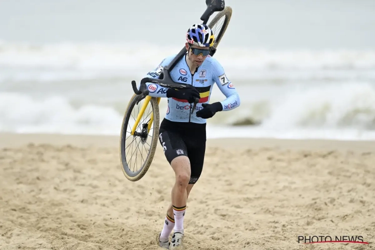 Teleurgestelde Van Aert had het voor één keer mentaal lastiger: "Alles verliep perfect tot aan die lekke band"