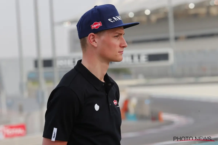 Mathieu en David van der Poel en Zdeněk Štybar in rouw