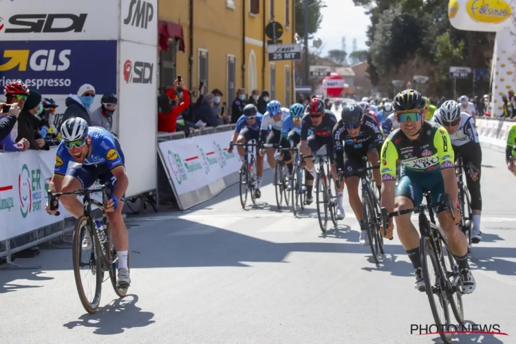 🎥 Italiaanse sprinter wist Mark Cavendish nipt te vloeren: "De perfecte koers gereden"