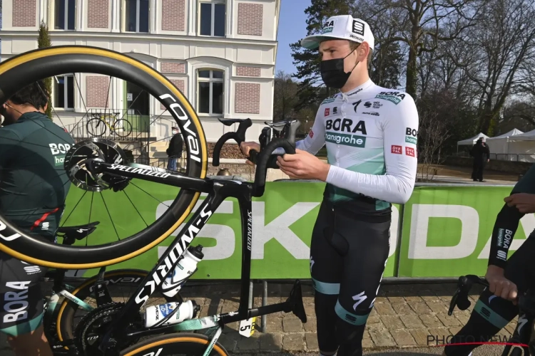 Jordi Meeus wilde zich tonen in de sprint van de Vuelta, maar kwam ten val in het absolute slot: "Frustrerend, maar hopelijk komen er nog kansen"