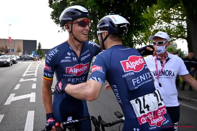 Feest bij entourage Merlier al kon zijn moeder zijn zege niet live bekijken: "Als ze dorst hebben moet ik werken"