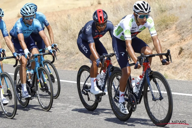 Egan Bernal komt goed uit hectische rit met kans op waaiervorming: "Hoewel ik geen specialist ben, doe ik het graag"