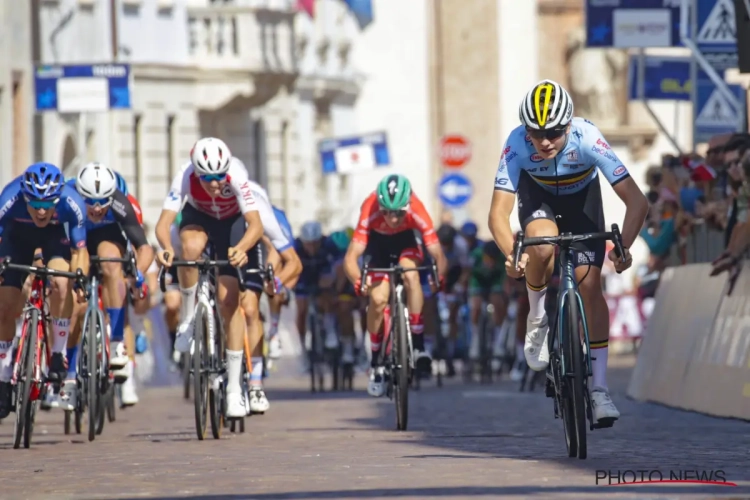 Junior Vlad Van Mechelen zet potentieel in de verf door etappe te winnen in rittenkoers in Turkije