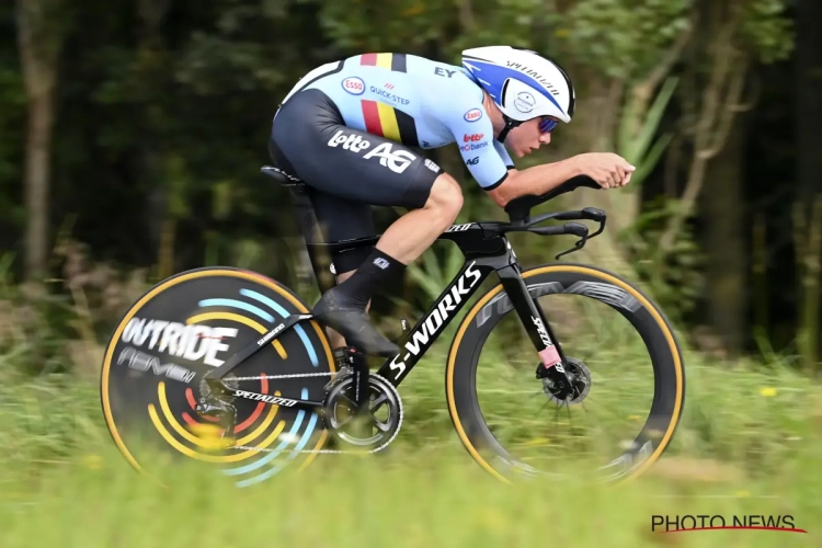 Parcoursbouwer van de WK-tijdrit: "Ik vrees dat Remco Evenepoel te vroeg of te laat is afgereisd"