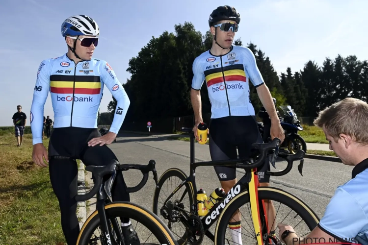 Evenepoel en Van Aert blijven 2 en 3 achter onaantastbare leider, ferme verbetering voor andere Belg op ranking