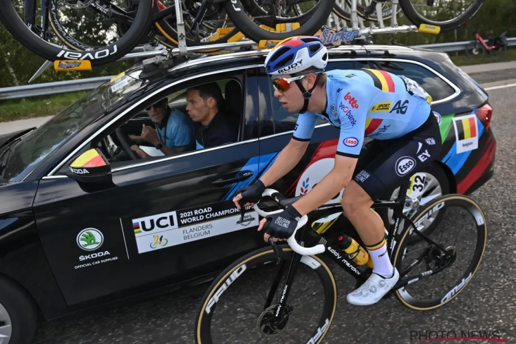 Thibau Nys spurt naar een knappe top 5 in eerste etappe in Ronde van de Toekomst