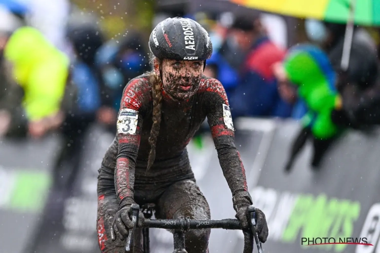 Denise Betsema verschijnt niet aan de start van de wereldbekercross in Flamanville: Nederlandse renster heeft extra rust nodig 