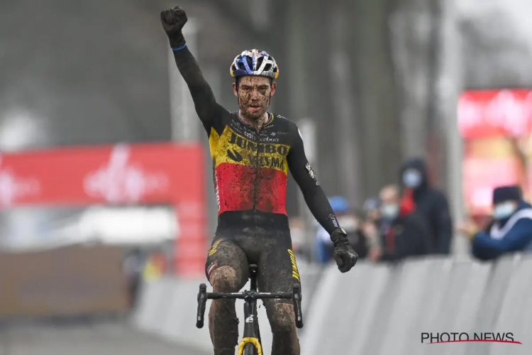 Van Aert besliste ook na gedroomde 4 op 4 nog niet over WK: "Geeft iets extra om Mathieu te kunnen kloppen"