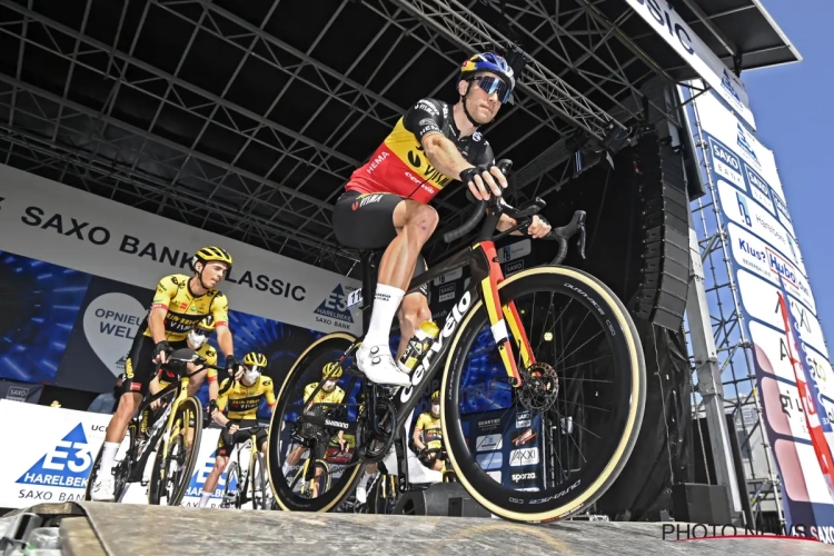 📷 Vlaamse beenhouwerij doet het opnieuw: deze keer niet met Van Aert, maar met andere kampioen met speciale trui