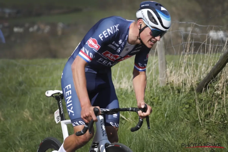 Van der Poel maakt zijn doelen voor komende maanden duidelijk: "Er zullen koersen zijn die ik niet zal winnen" en "Mooie trui, maar ..."