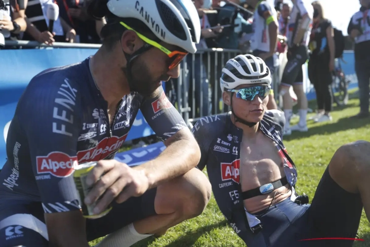 Van der Poel maakt balans op na Parijs-Roubaix: "Ik had de benen niet om te winnen, tevreden over mijn voorjaar"