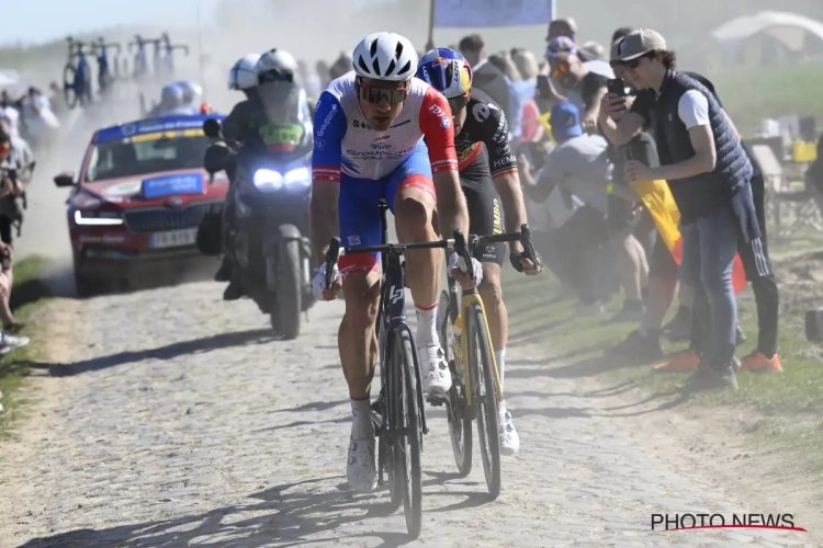 Stefan Küng schat zijn podiumplaats in Parijs-Roubaix naar waarde: "Niet iedereen is Cancellara of Boonen"