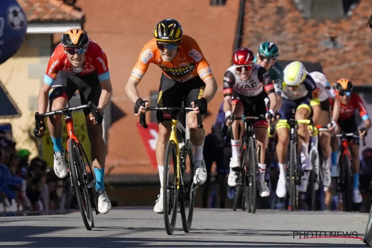 Dylan Teuns wint eerste etappe van Ronde van Romandië, Quinten Hermans in top vijf