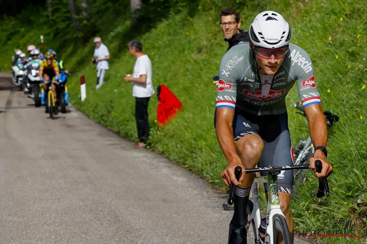 🎥 Bekijk: smaakmaker Van der Poel en Leemreize zorgen voor hart-in-keel-moment, nadien wint Buitrago de rit