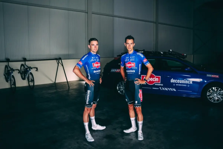 Dan help je eens een gevallen renner: Alpecin-Deceuninck krijgt een uitbrander en twee boetes