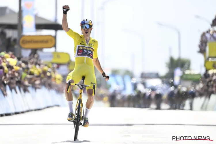 Bewondering voor Wout in Vive le Vélo: "Stil van geworden, nooit verwacht dat iemand kon wegrijden van dit peloton"